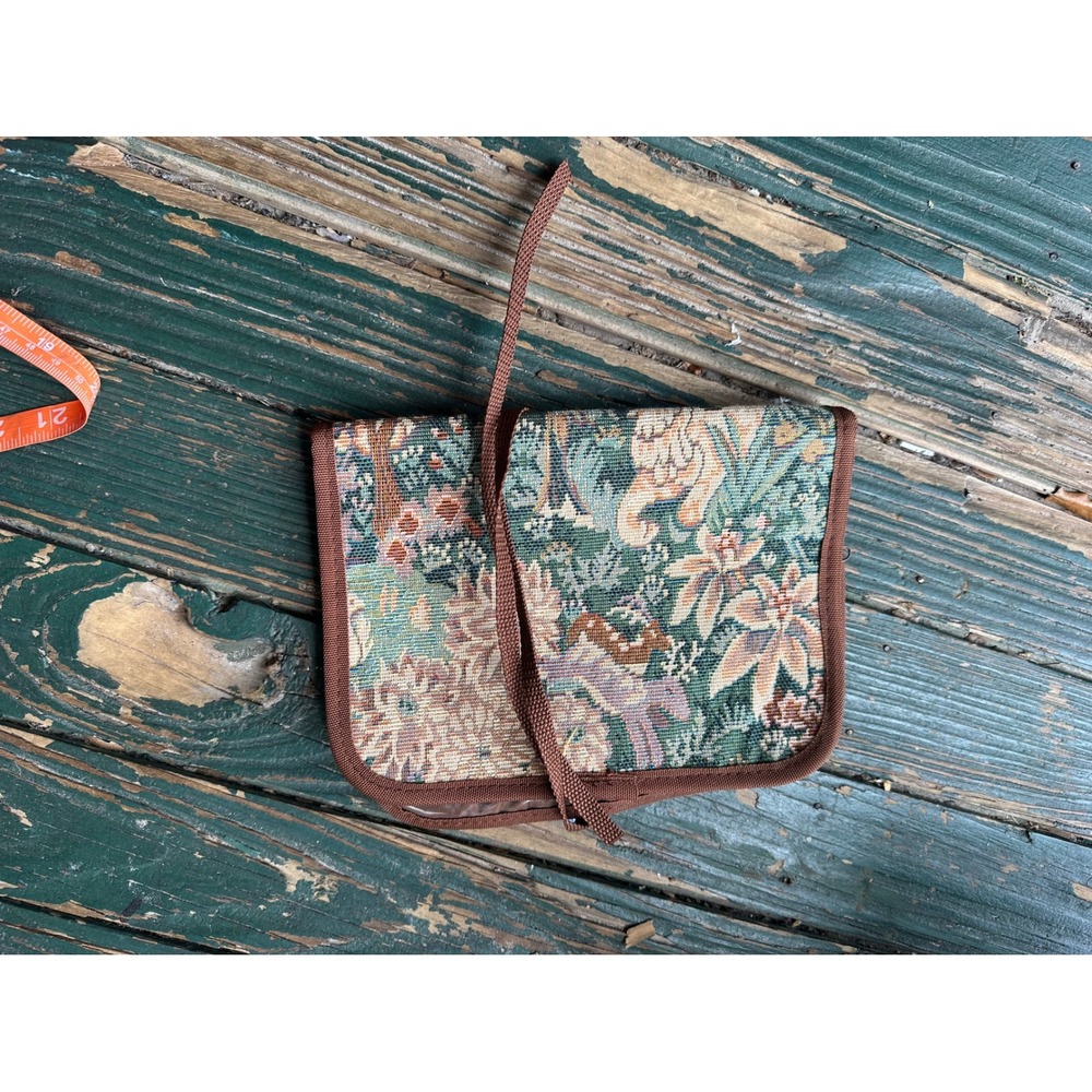 Vintage Floral Tapestry Roll Up Jewelry Organizer Travel Case Pouch Brown Tie